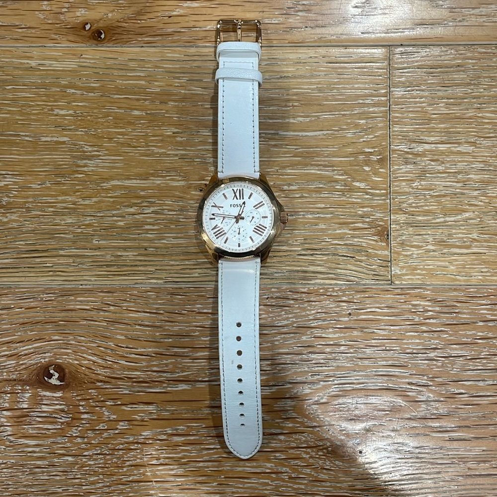 Women’s Fossil watch